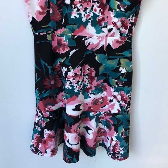 Love...Ady floral dress medium black pink - Picture 4 of 5